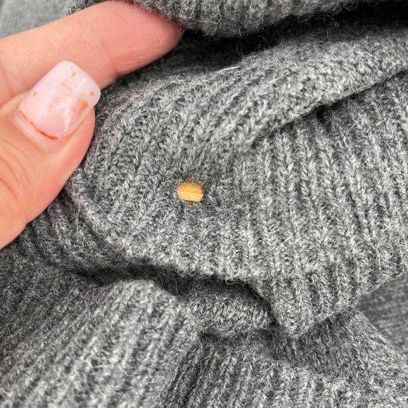 Handmade Wooden Shawl Blanket Pin - OWL shape - Picture 4 of 8